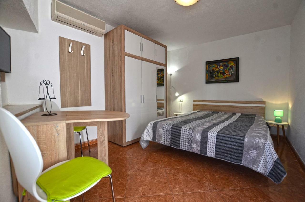 Yulia Apartments Rovinj Extérieur photo